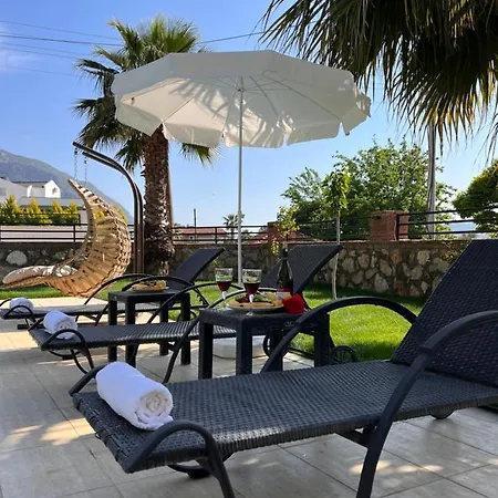 Vila Valley Oludeniz, 4 Bedroom, Large Swimming Pool