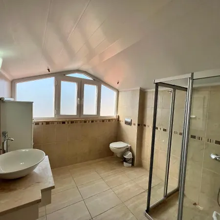 Valley Oludeniz, 4 Bedroom, Large Swimming Pool Вилла *