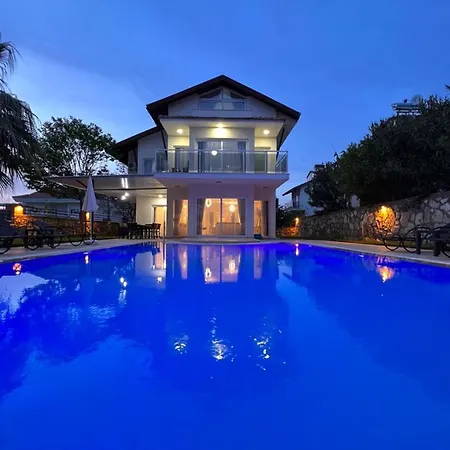 Вилла Valley Oludeniz, 4 Bedroom, Large Swimming Pool